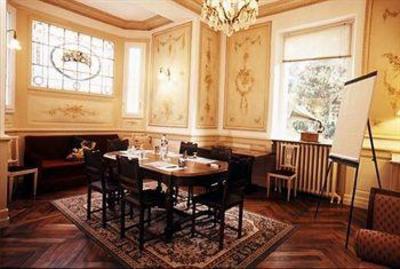 фото отеля Hotel Le Manoir Aix-les-Bains