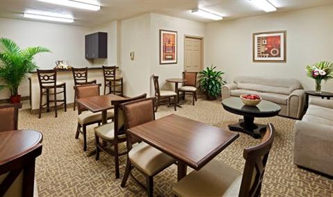 фото отеля Holiday Inn Hotel & Suites Beaufort