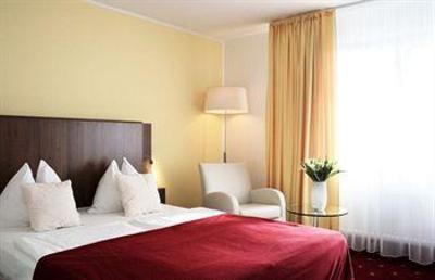 фото отеля Golden Tulip Park Consul Hotel