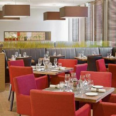 фото отеля Movenpick Hotel Zurich Airport