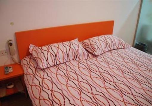 фото отеля Pod Inn Nanjing Dachang