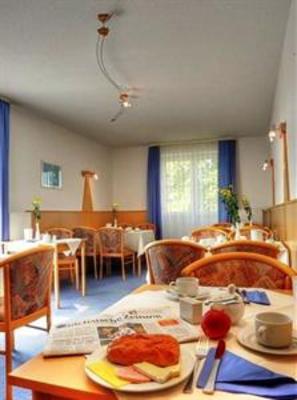 фото отеля Hotel Siebeneichen