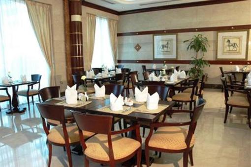 фото отеля Embassy Suites Hotel Sharjah