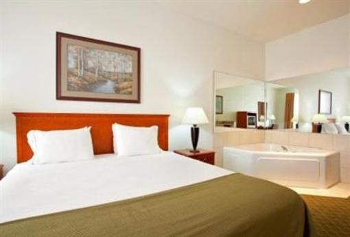 фото отеля Americas Best Value Inn Macomb