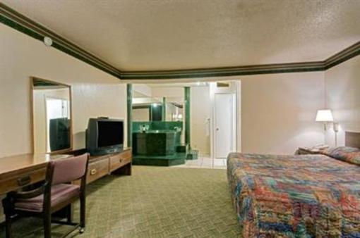 фото отеля Americas Best Value Inn And Suites Lewisville