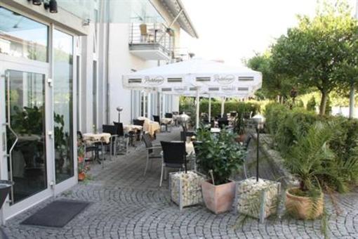 фото отеля Hotel-Restaurant "Zur Kapelle"