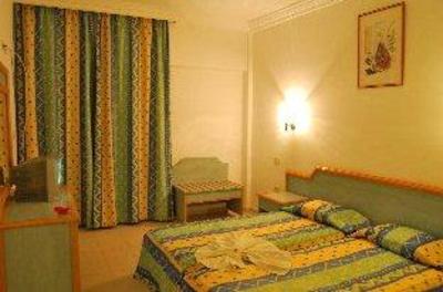фото отеля Karawan Beach & Resort