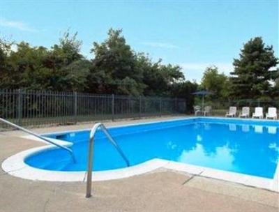 фото отеля Econo Lodge Seymour (Indiana)