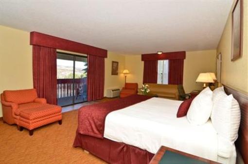 фото отеля BEST WESTERN Pine Springs Inn