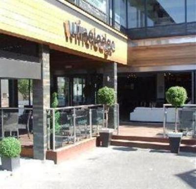фото отеля Winelodge Suites