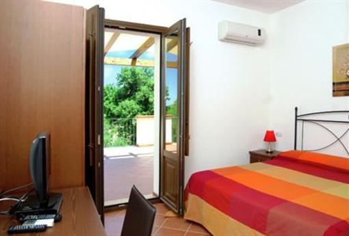 фото отеля Agriturismo Parco dei Limoni Peschici