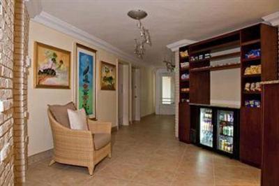 фото отеля BEST WESTERN PLUS Yacht Harbor Inn