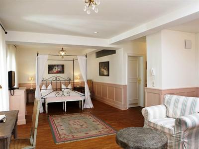 фото отеля Hotel Orphee - Kleines Haus
