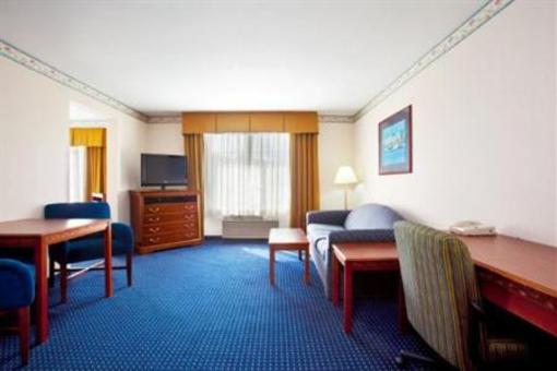 фото отеля Holiday Inn Express New Buffalo