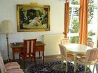фото отеля Das Weisse Hotel an der Elbchaussee