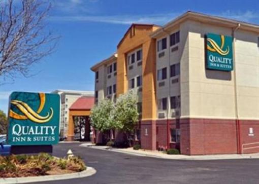 фото отеля Quality Inn & Suites Denver International Airport