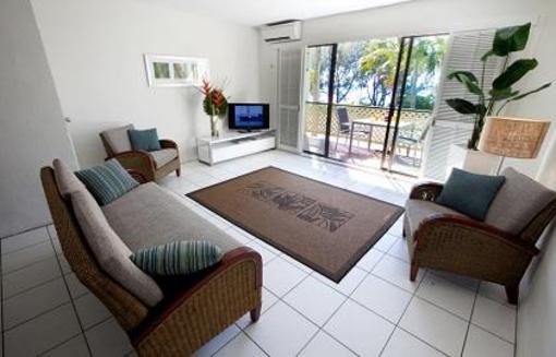 фото отеля Latitude 16 Driftwood-Mantaray Holiday Apartments