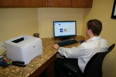 фото отеля Hampton Inn & Suites Huntersville