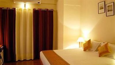 фото отеля Sterling Suites - Langford Town