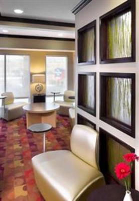 фото отеля TownePlace Suites Fayetteville North Springdale