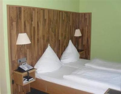 фото отеля Sport Hotel Dortmund