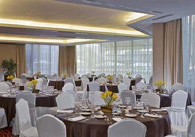 фото отеля Sheraton Santiago Hotel and Convention Center