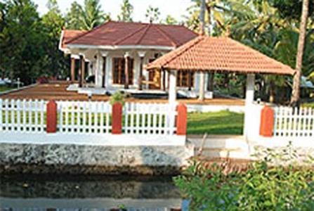 фото отеля Coconut Creek Farm And Homestay Bed & Breakfast Kumarakom