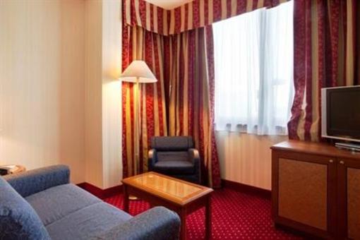 фото отеля Crowne Plaza Milan Linate Hotel San Donato Milanese