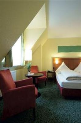 фото отеля BEST WESTERN Hotel Weisses Lamm
