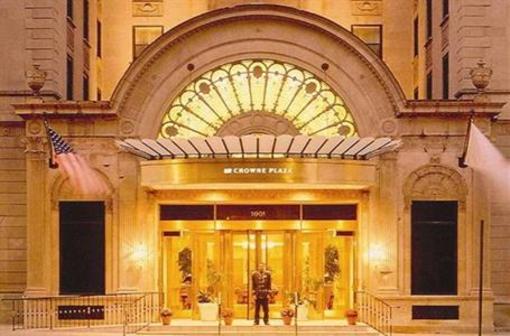 фото отеля Hamilton Crowne Plaza Hotel