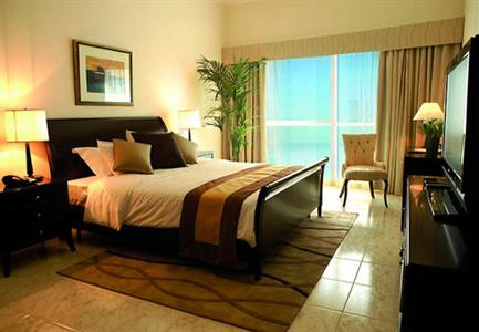 фото отеля Dubai Marriott Harbour Hotel & Suites