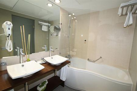 фото отеля Real Ciudad de Zaragoza Hotel
