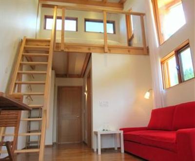 фото отеля Myra Canyon Ranch B&B