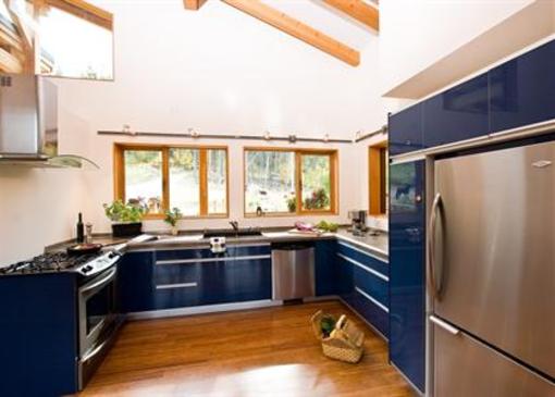 фото отеля Myra Canyon Ranch B&B