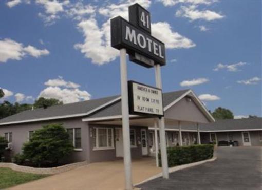 фото отеля 41 Motel Cordell