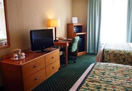 фото отеля Fairfield Inn & Suites Roanoke North