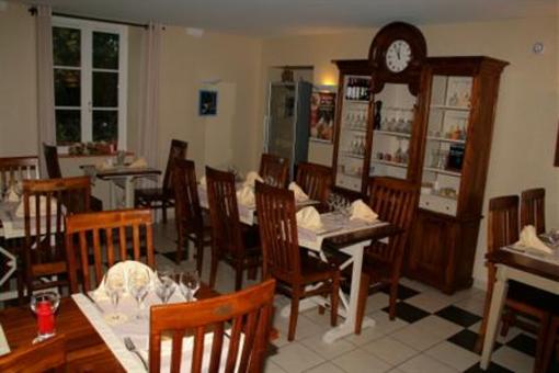фото отеля Auberge De La Vallee Des Peintres Hotel Carolles