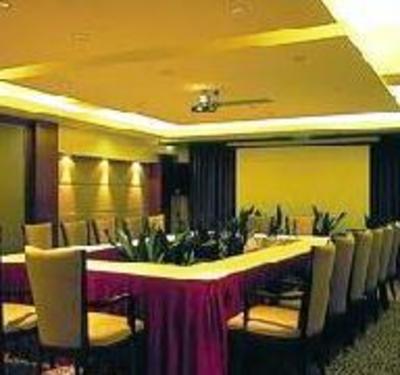 фото отеля Super 8 Hotel Dalian Chenxi