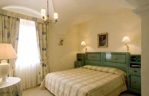 фото отеля Schloss Paschbach Hotel Eppan an der Weinstrasse