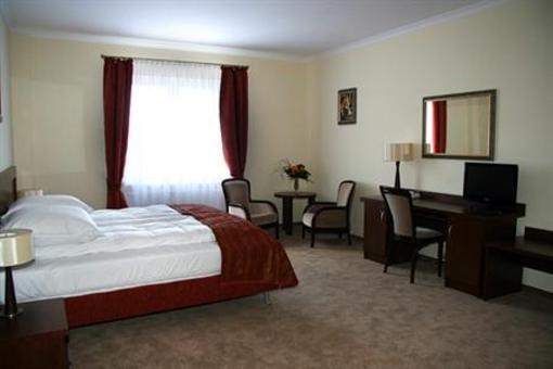 фото отеля Villa Intryga Hotel Slupsk