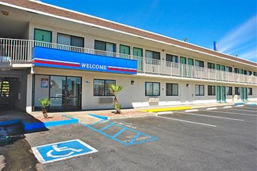 фото отеля Motel 6 Yuma - Oldtown