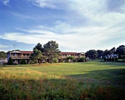 фото отеля Wellfleet Motel & Lodge South Wellfleet