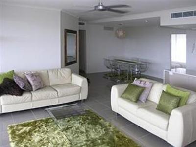 фото отеля Northshore Towers Luxury Private Apartments