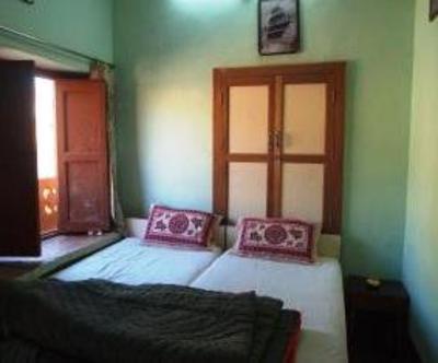 фото отеля Residency Centre Point Guest House