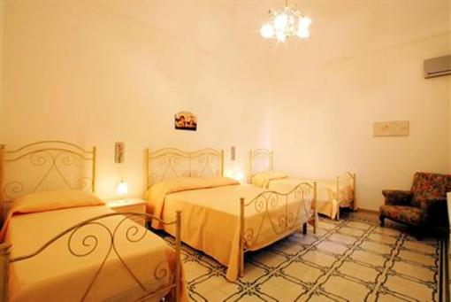 фото отеля Aurora Apartments Trapani