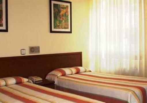 фото отеля San Glorio Hostal