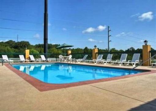 фото отеля Quality Inn Dandridge