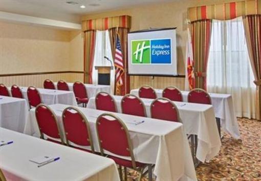 фото отеля Holiday Inn Express Hotel & Suites Beaumont-Oak Valley