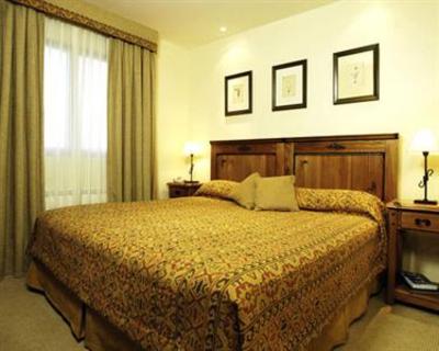 фото отеля Hostal Del Bosque Apart Hotel