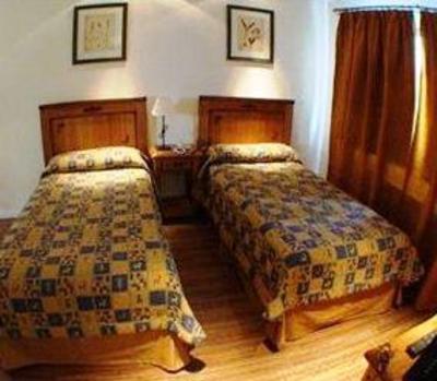 фото отеля Hostal Del Bosque Apart Hotel
